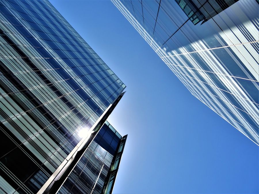Fassade – Großfläche & Glas